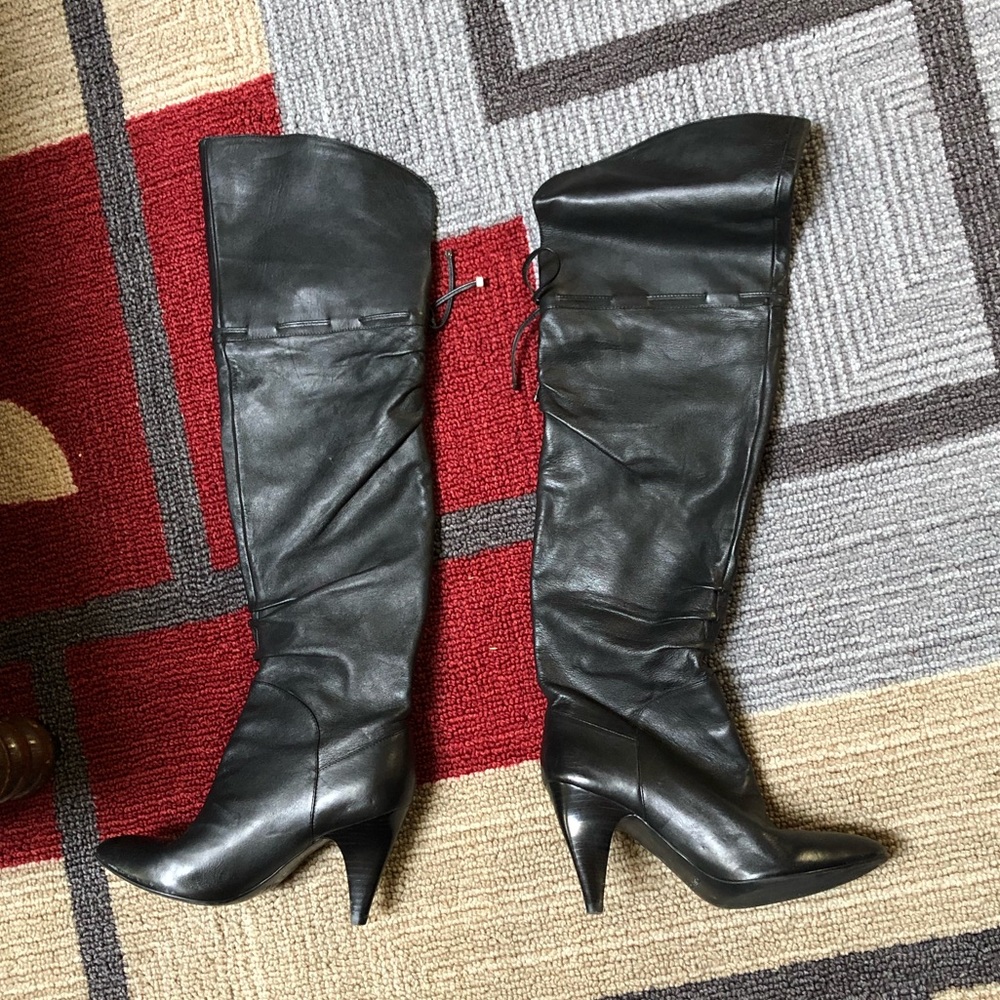 Guess over the knee pull on boots
